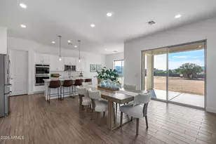 825 E Perdido Wy, Phoenix, AZ 85086 - Photo 7