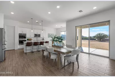 825 E Perdido Way, Phoenix, AZ 85086 - Photo 9