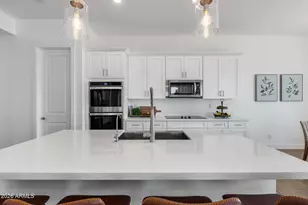 825 E Perdido Wy, Phoenix, AZ 85086 - Photo 13