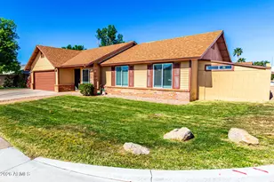 2554 E Catalina Ave, Mesa, AZ 85204 - Photo 3