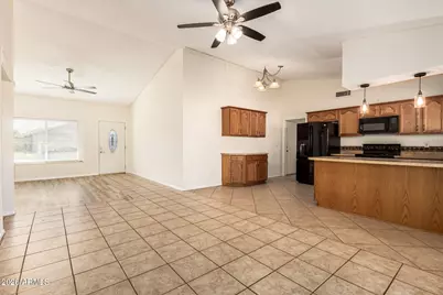 2554 E Catalina Avenue, Mesa, AZ 85204 - Photo 15