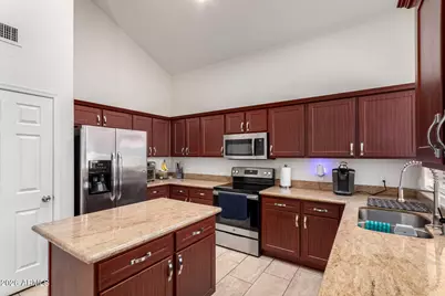 5273 W Angela Drive, Glendale, AZ 85308 - Photo 11