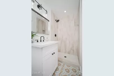 4653 E Almeria Road, Phoenix, AZ 85008 - Photo 11