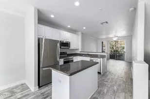 4455 E Paradise Vlg Pkwy S, Phoenix, AZ 85032 - Photo 9