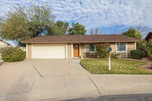 1262 E Crown Cir, Casa Grande, AZ 85122 - Photo 1