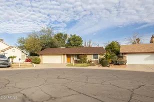 1262 E Crown Cir, Casa Grande, AZ 85122 - Photo 3