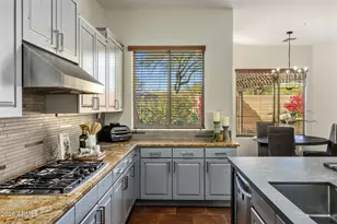 23004 N 38th Pl, Phoenix, AZ 85050 - Photo 15