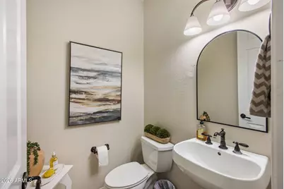 23004 N 38th Place, Phoenix, AZ 85050 - Photo 11