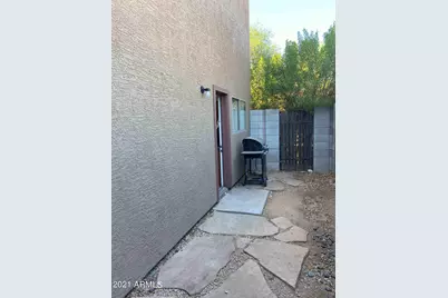 2929 N 37th Street #1, Phoenix, AZ 85018 - Photo 17