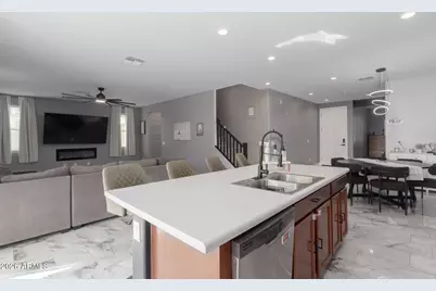 13343 W Briles Road, Peoria, AZ 85383 - Photo 5