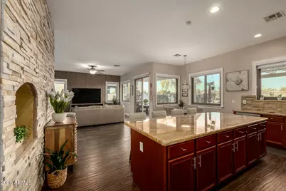 4207 S Cozy Way, Gilbert, AZ 85297 - Photo 11