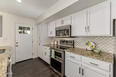 2459 E La Jolla Drive, Tempe, AZ 85282 - Photo 9