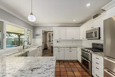 1003 E Watson Drive, Tempe, AZ 85283 - Photo 11