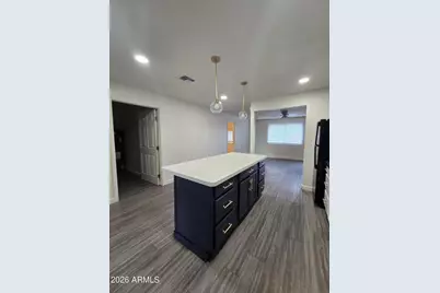 2628 N 61st Avenue, Phoenix, AZ 85035 - Photo 11