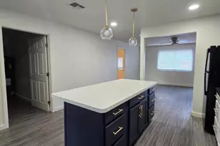 2628 N 61st Ave, Phoenix, AZ 85035 - Photo 11