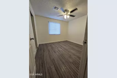 2628 N 61st Avenue, Phoenix, AZ 85035 - Photo 17