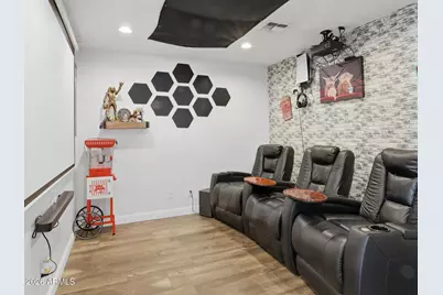 3206 S 81st Avenue, Phoenix, AZ 85043 - Photo 17