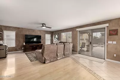 9639 E Impala Avenue, Mesa, AZ 85209 - Photo 7