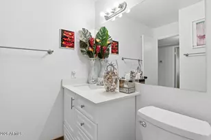 3444 E Paradise Dr, Phoenix, AZ 85028 - Photo 21