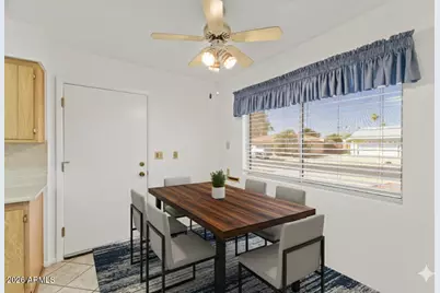 10733 W Saratoga Circle, Sun City, AZ 85351 - Photo 15