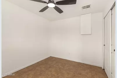 7715 W Crittenden Lane, Phoenix, AZ 85033 - Photo 19