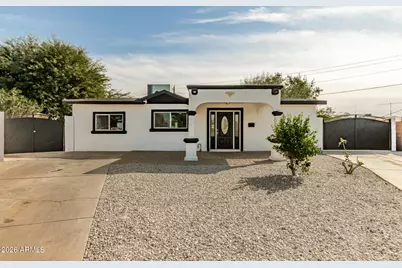 7715 W Crittenden Lane, Phoenix, AZ 85033 - Photo 1