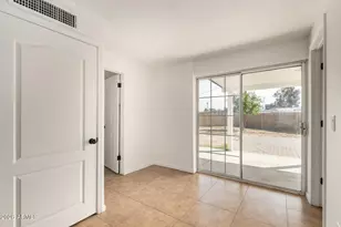 7715 W Crittenden Ln, Phoenix, AZ 85033 - Photo 13