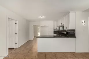 7715 W Crittenden Ln, Phoenix, AZ 85033 - Photo 7