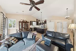 10457 E Star of the Desert Dr, Scottsdale, AZ 85255 - Photo 13