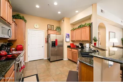 14575 W Mountain View Boulevard #11309, Surprise, AZ 85374 - Photo 7