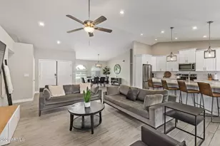 6022 E Hillery Dr, Scottsdale, AZ 85254 - Photo 3