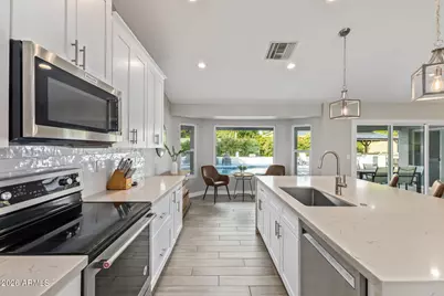 6022 E Hillery Drive, Scottsdale, AZ 85254 - Photo 9