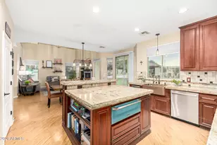 6042 W Running Deer Trl, Phoenix, AZ 85083 - Photo 15