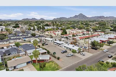 920 E Montebello Avenue, Phoenix, AZ 85014 - Photo 3