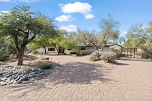 11020 N 74th St, Scottsdale, AZ 85260 - Photo 11