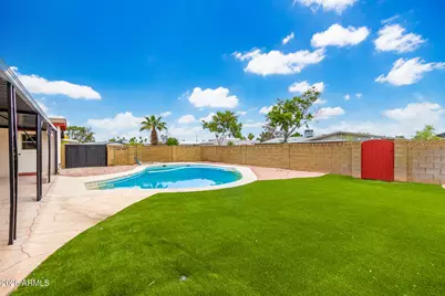 2111 S River Drive, Tempe, AZ 85282 - Photo 23