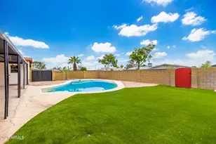 2111 S River Dr, Tempe, AZ 85282 - Photo 23