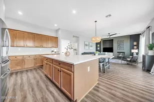 2246 W Clearview Trail, Anthem, AZ 85086 - Photo 23