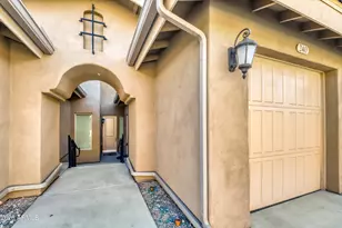 15550 S 5th Ave, Phoenix, AZ 85045 - Photo 3