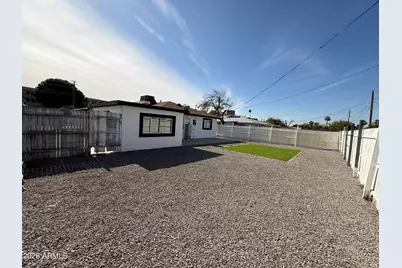 3542 E Earll Drive, Phoenix, AZ 85018 - Photo 7