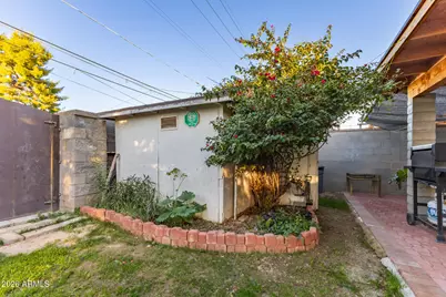 2810 W San Miguel Avenue, Phoenix, AZ 85017 - Photo 35