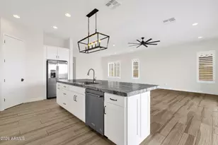 5924 E Redmont Dr, Mesa, AZ 85215 - Photo 23