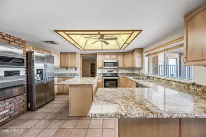 322 E Redfield Road, Chandler, AZ 85225 - Photo 19