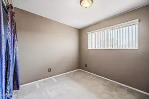 322 E Redfield Rd, Chandler, AZ 85225 - Photo 25
