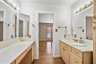 322 E Redfield Rd, Chandler, AZ 85225 - Photo 19