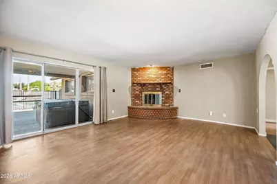 322 E Redfield Road, Chandler, AZ 85225 - Photo 9