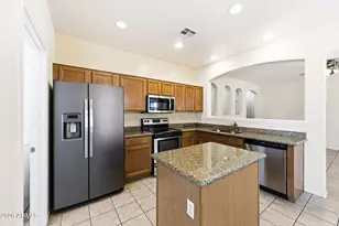 44212 W Cydnee Dr, Maricopa, AZ 85138 - Photo 11