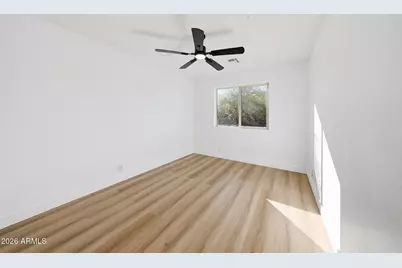 916 E Harwell Road, Phoenix, AZ 85042 - Photo 21