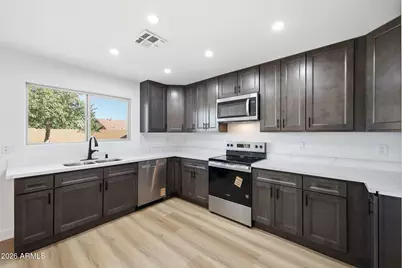 916 E Harwell Road, Phoenix, AZ 85042 - Photo 17