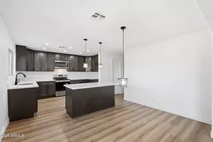 916 E Harwell Rd, Phoenix, AZ 85042 - Photo 11